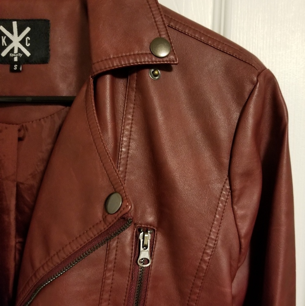 Faux leather jacket - Picture 2 of 4